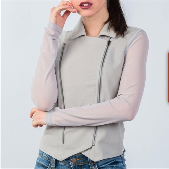 Jackets & Blazers - NWOT Grey Mesh Sleeve Jacket